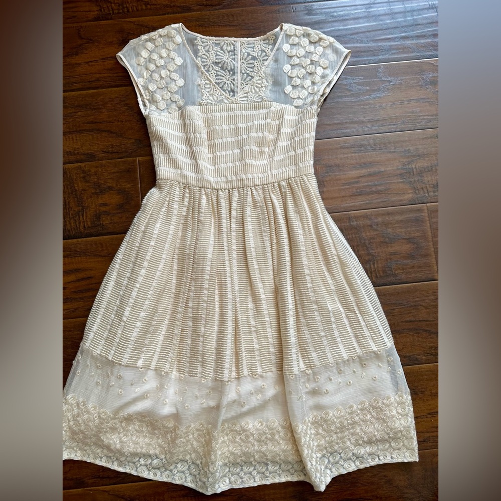 Moulinette Soeurs POEMA Cream Dress NWT - Picture 9 of 15